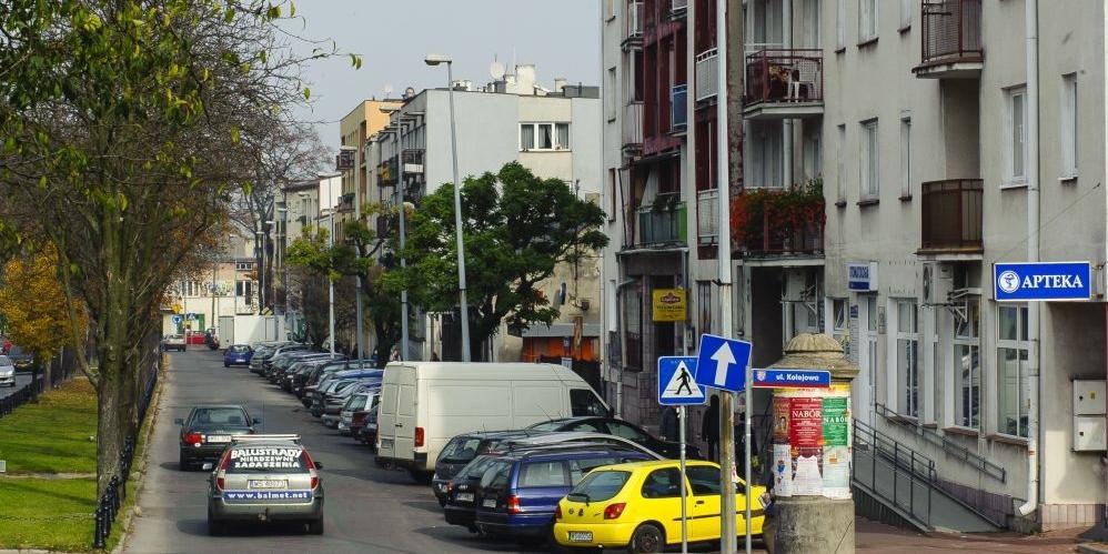 Zabudowa mieszkaniowa przy ul. Kilińskiego jest gęsta. Fot. Janusz Mazurek - fot. 