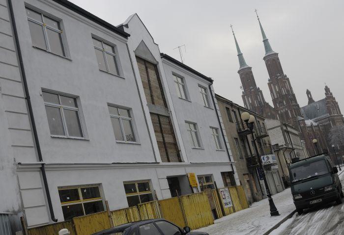 Ul. ks. Niedziałka. W tym budynku będzie się mieściła przychodnia „Centrum”. - fot. 