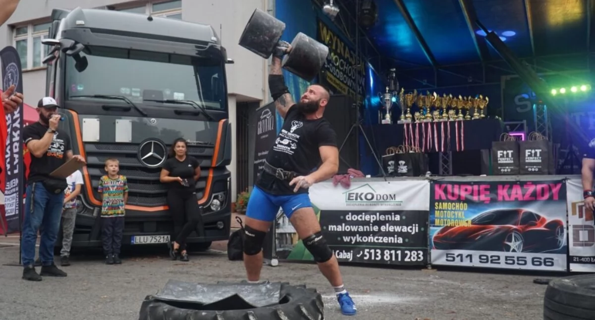 Organizatorem Pucharu Europy Strongman w Łukowie oraz jednym z uczestników będzie Patryk Stolarczyk. Fot. Artur Dybowski