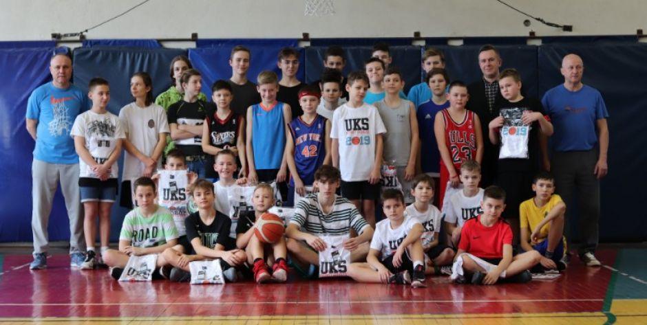  Ferie na sportowo z UKS Basket Siedlce. - fot. k