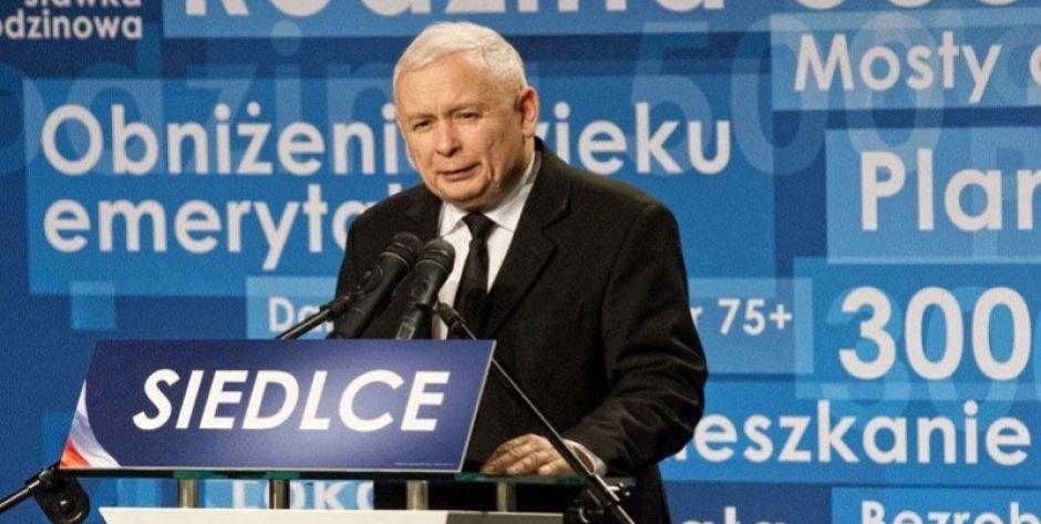 Jarosław Kaczyński ma powody do świętowania. fot. Aga Król
