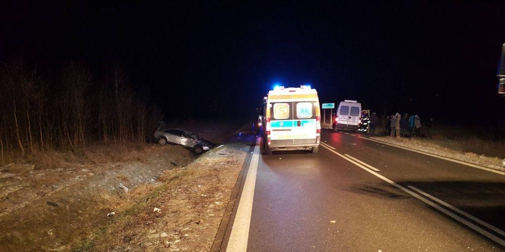 zdjęcie z miejsca wypadku

fot. OSP KSRG Liw - fot. OSP KSRG Liw