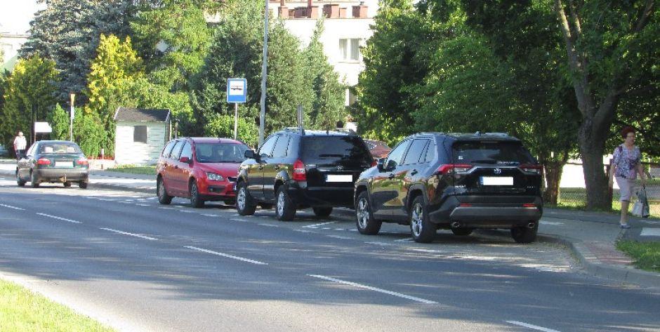 Zatoka przy szpitalu – tu parkować nie wolno!