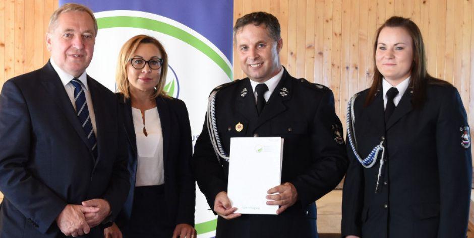 wsparcie dla strażaków - fot. wfoś