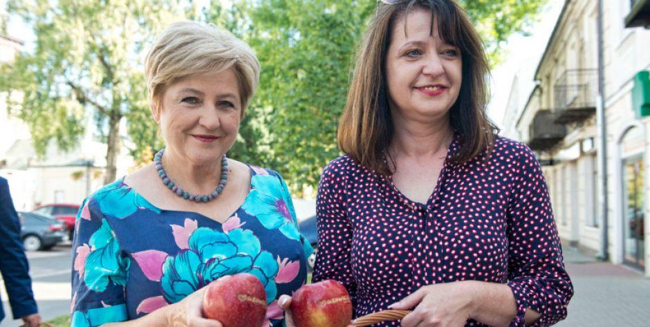 Elżbieta Lanc i Janina Ewa Orzełowska - fot. Aga Król.