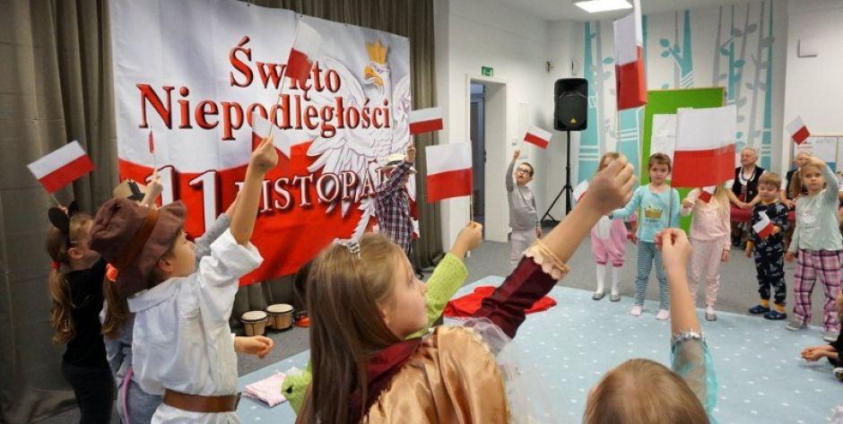 występy