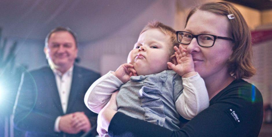 Lenka ze swoją mamą - fot. Aga Król