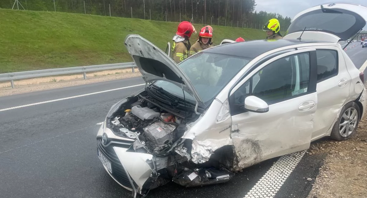 W okolicy Broszkowa doszło do wypadku na A2. Fot. Aga Król