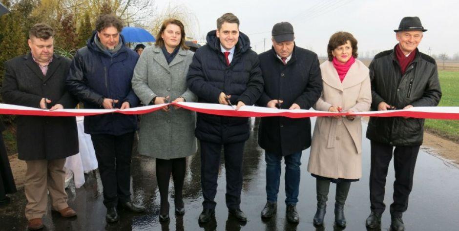 Otwarcie drogi w Chotyczach Kolonii - fot. arch. Starostwo Powiatowe w Łosicach