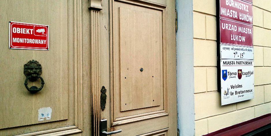 Do odwołanie będzie zamkniety łukowski Urząd Miasta. Jak kontaktować się z urzędnikami? Fot. PGL