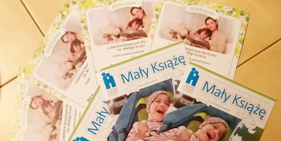 Podziękowania i informatory, wydawane przez hospicjum, fot. Ana