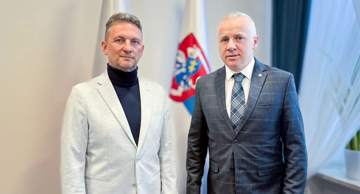 Edukacja, dyrektor Centrum Usług Wspólnych Siedlcach - zdjęcie, fotografia