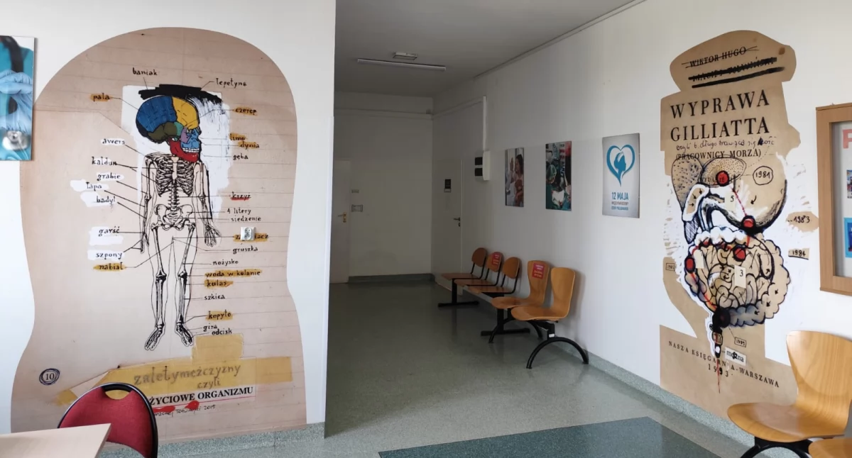 Na forach siedleckiego uniwersytetu trwa dyskusja nad kolażami Macieja Tołwińskiego. fot arch UwS