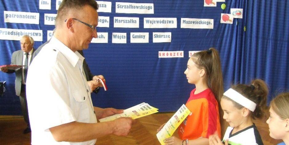Dekoracja zwycięzców.  fot. M.B.