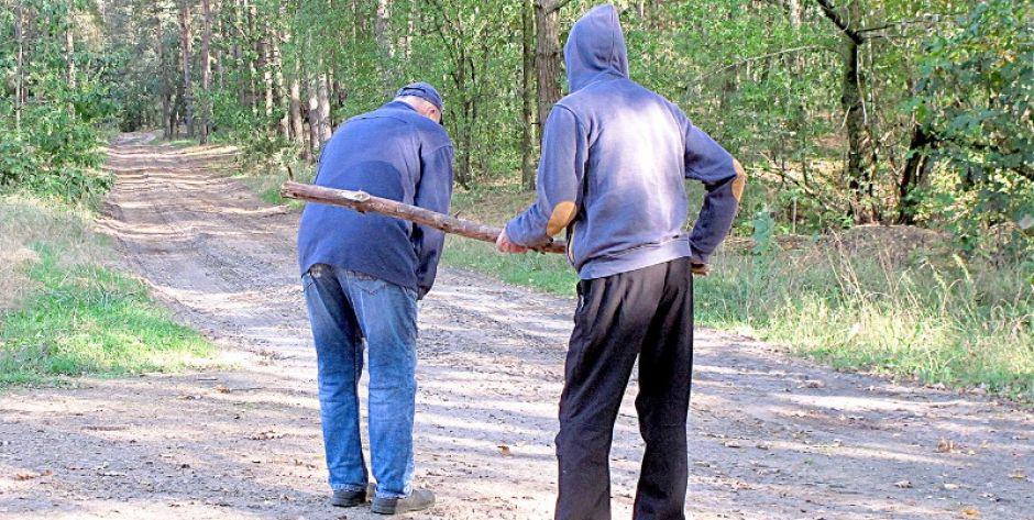 – Bulwersujące informacje dochodzą nas z Leszczanki, gdzie radny kołkiem miał pobić byłego sołtysa. Radny twierdzi, że były sołtys wszystko wyssał sobie z palca. (Zdjęcie symboliczne PGL)