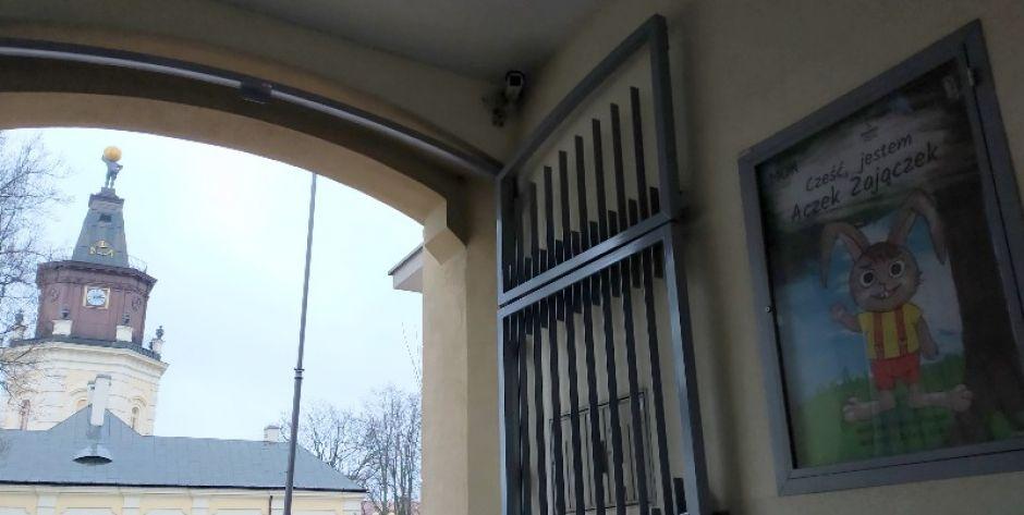 Zajączek Ączek czeka na dzieci w Galerii 