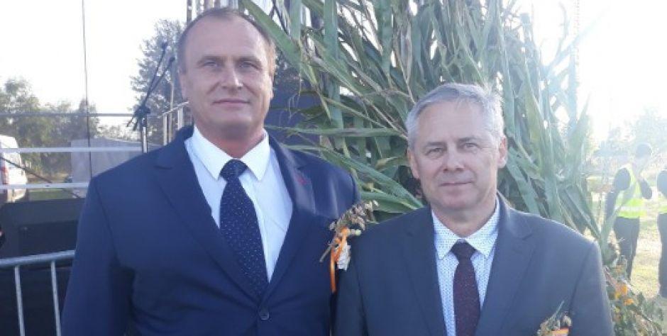 Włodarze gminy Paprotnia fot. ZBJ