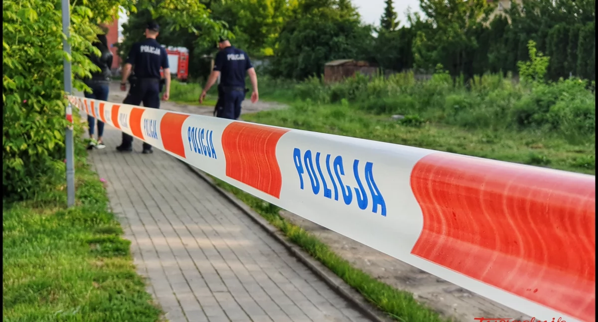 Mieszkańcy ewakuowanego bloku mogą już bezpiecznie wrócić do domów - fot. Aga Król
