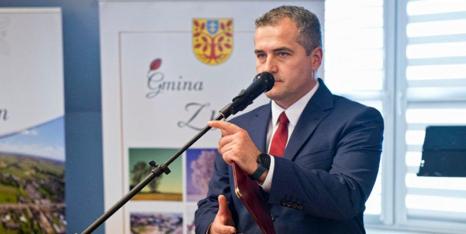 Hubert Pasiak złożył ślubowanie na wójta gminy Zbuczyn - fot. Aga Król