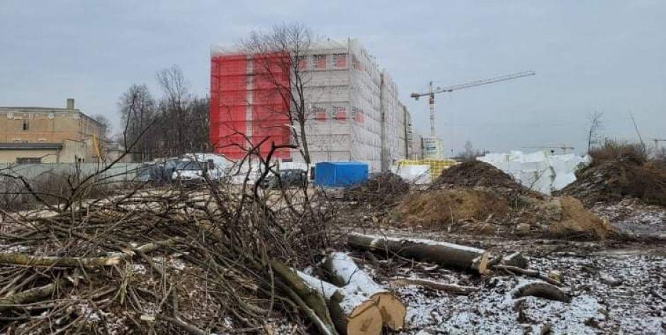 budowa na terenie jednostki 