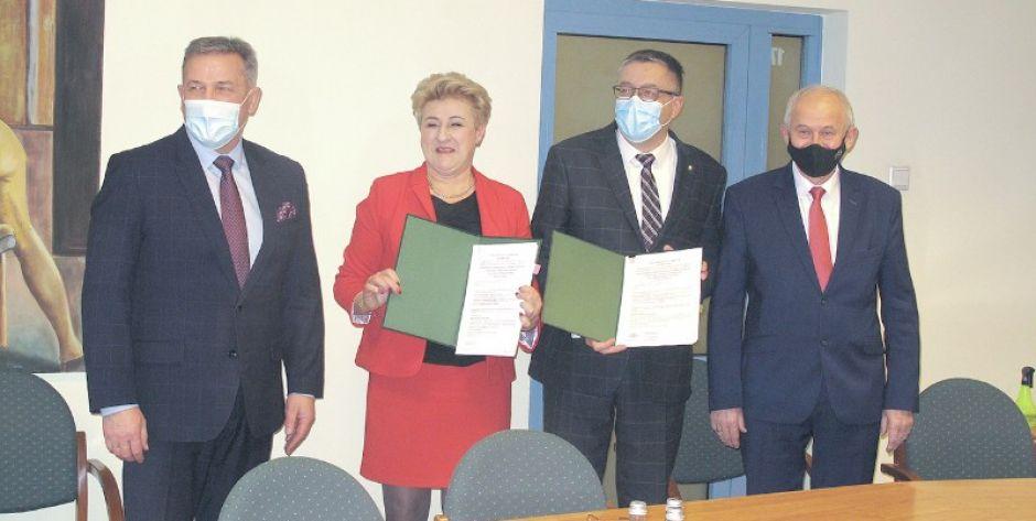Andrzej Sitnik, Marzena Komar, Artur Michalski i Krzysztof Tchórzewski fot. JJ