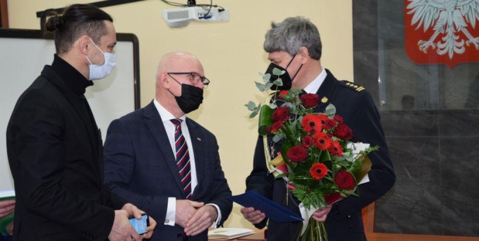 Od lewej: Artur Lis, Marek Renik i Jarosław Soszyński. fot. arch. Starostwa w Węgrowie - fot. .