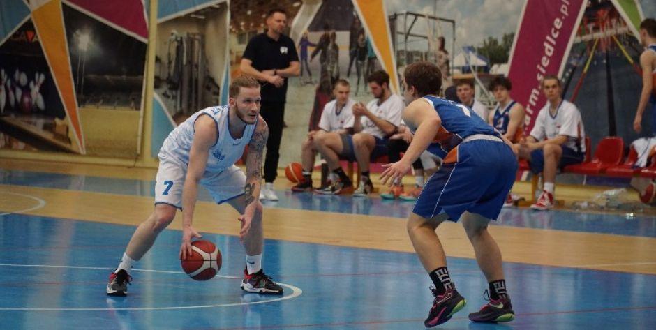 UKS Basket Siedlce - Grupa Strategia Gim22 Warszawa fot. Pyt