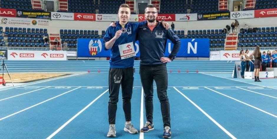 Adam Donacki z trenerem Rafałem Wysockim fot. Feniks Siedlce - fot. Bssn