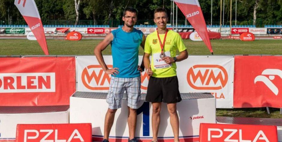 Adam Donacki z trenerem Rafałem Wysockim fot. Feniks Siedlce - fot. Jssn