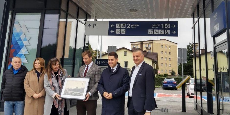 Otwarcie dworca PKP w Łaskarzewie - fot. arch.