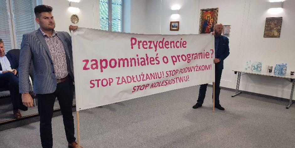 Stop podwyżkom! Stop zadłużaniu!