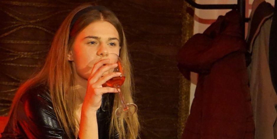 Wiktoria Sadowiak w autorskim monodramie.  fot. sej