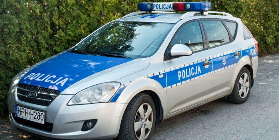 Stok Lacki: 19-latek kierujący vw został zatrzymany i osadzony w policyjnym areszcie - fot. Aga Król