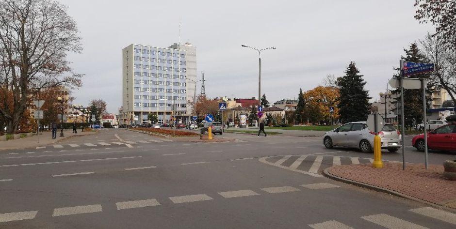 Rondo na skrzyżowaniu ulic Kilińskiego i Pułaskiego w Siedlcach! Myślicie, że to dobre rozwiązanie? Fot. EZ