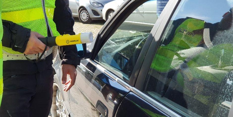 Nietrzeźwy i bez uprawnień 22-latek zatrzymany przez grupę SPEED - fot. Aga Król