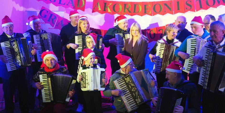 Mikołajkowy Przegląd Akordeonistów Amatorów - fot. e