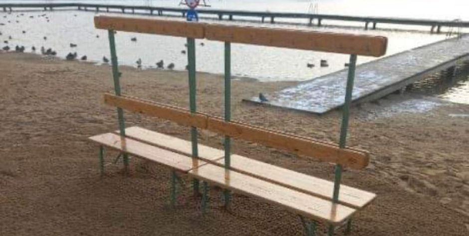 Ławeczka ułatwi morsującym korzystanie z kąpieliska. Fot. FB  - fot. fb