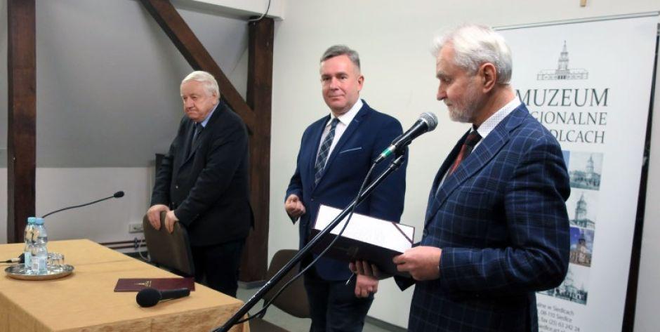Profesor Bogdan Góralczyk wygłosił prelekcję nt. 