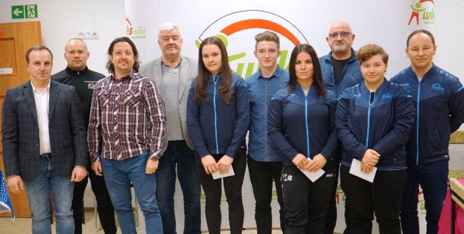 Sportowcy WLKS Nowe Iganie nagrodzeni za ostatnie sukcesy fot. Siriss