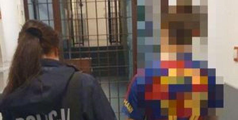 Funkcjonariusz z Sobolewa w czasie wilnym od służby zatrzymał w sklepie złodzieja - fot. KPP Garwolin - fot. s