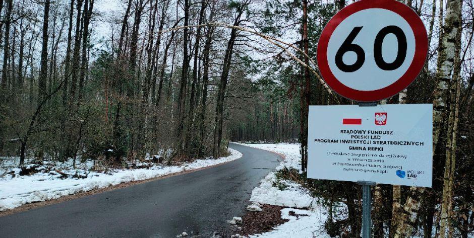 Droga do miejscowości Żółkwy w gminie Repki