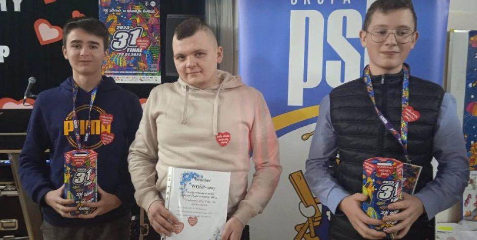 Finał WOŚP w szkole w Toporze. - fot. .