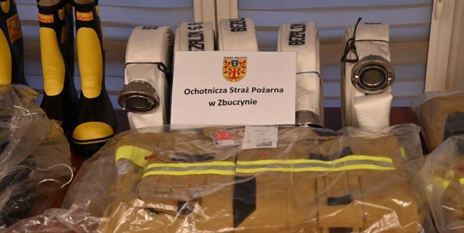 Nowy sprzęt dla OSP Zbuczyn. Fot. Gmina Zbuczyn