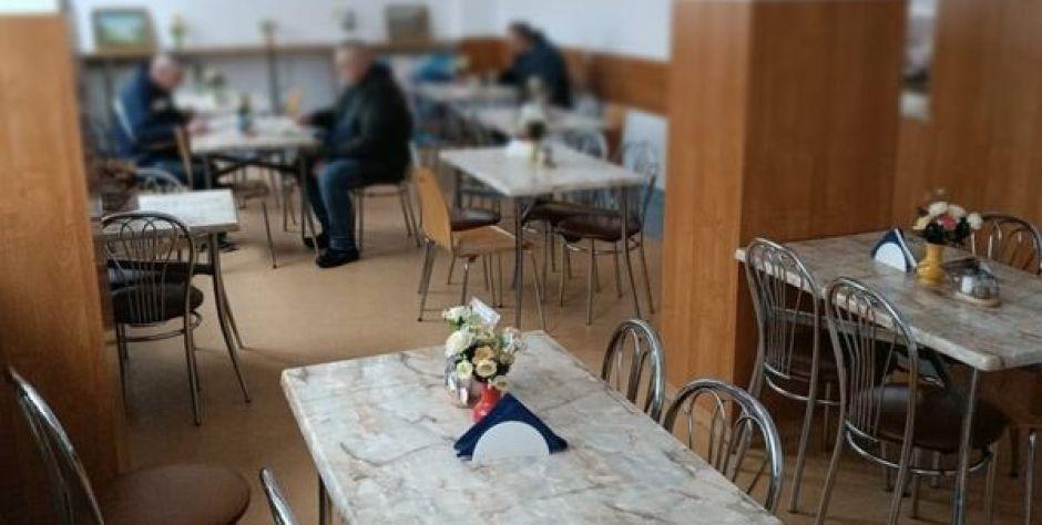 Z bezpłatnego, gorącego posiłku mogą skorzystać osoby starsze, chore lub niepełnosprawne. Fot. CIS   - fot. CIS