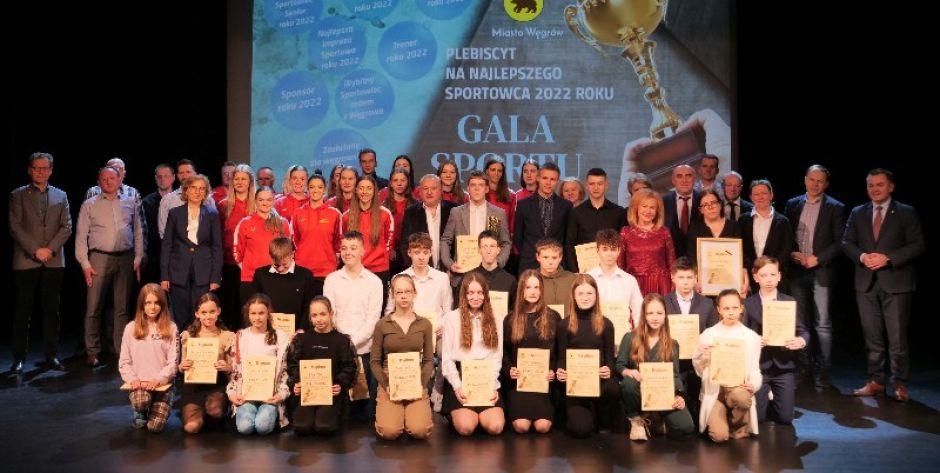 Wyróżnienie węgrowscy sportowcy. fot. arch. UM w Węgrowie - fot. UM w Węgrowie