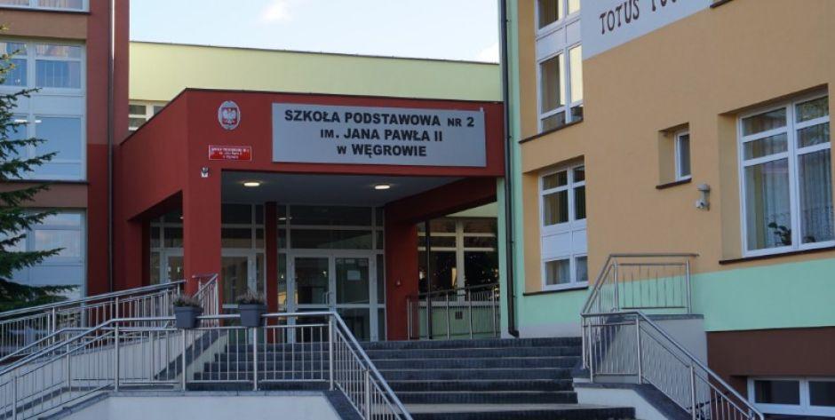 Szkoła Podstawowa nr 2 w Węgrowie fot. Sej