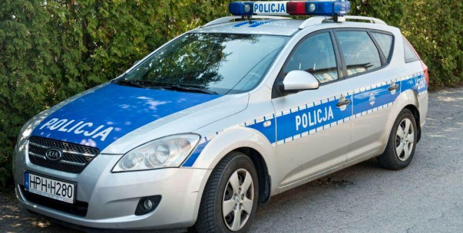 Za bezpodstawne wezwanie policji grozi karą aresztu, ograniczenia wolności albo grzywny do 1500 zł. Fot. Aga Król