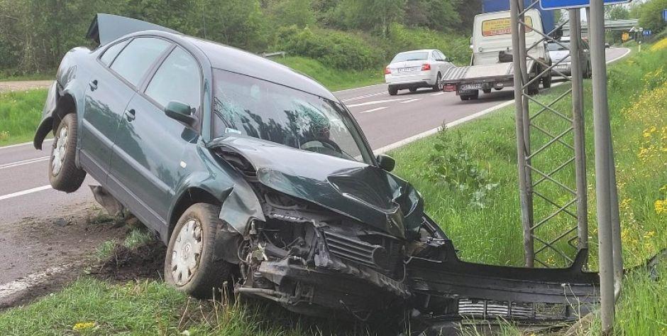 Samochód w rowie na obwodnicy Siedlec. 