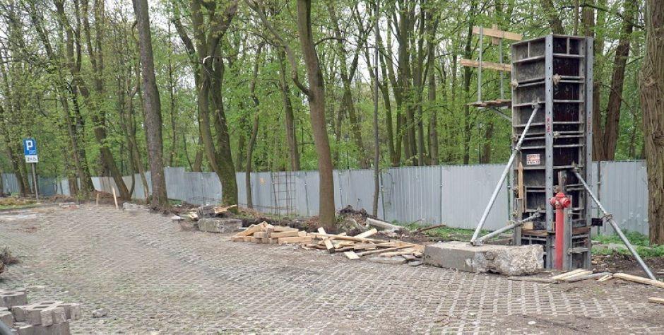 Mieszkańcy Siedlec będą mogli wejść do parku dopiero po oficjalnym otwarciu. Fot. MS 