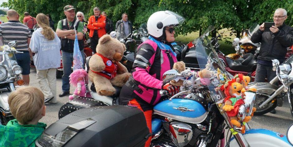 Start Motocyklowego Rajdu Papieskiego - fot. Marek Stasiuk